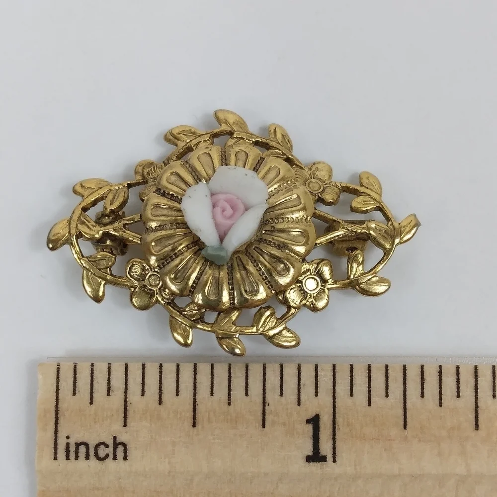 Vintage Floral Brooch Art Deco Retro Filigree Porcelain
